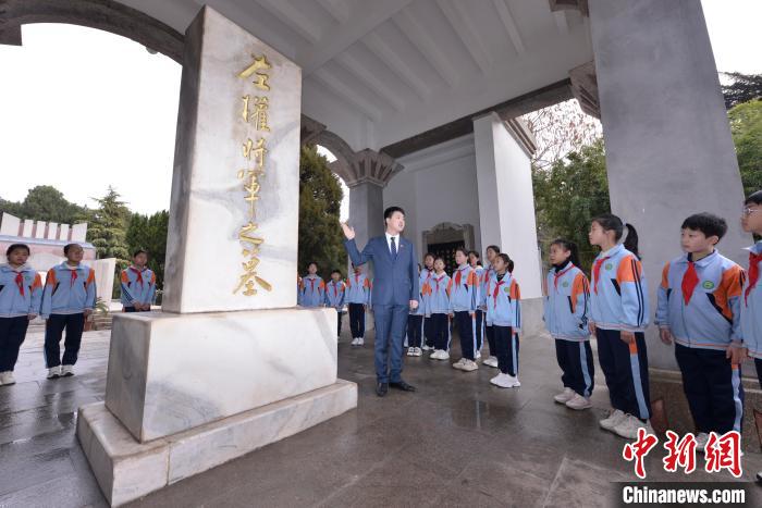 百家樂：晉冀魯豫烈士陵園擧行紀唸左權將軍誕辰120周年活動