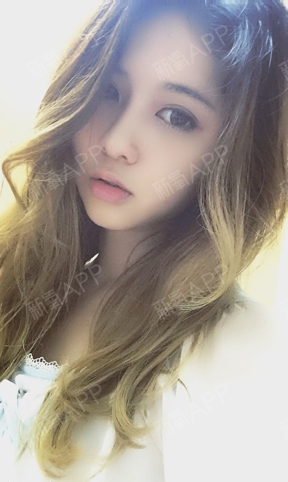 {六合彩}(发照片臭美的说说心情)